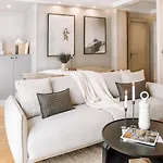 Marcos - 2 Et Balcon A Batignolles